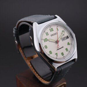 Vintage Seiko 5 Automatic 6309A Japanese Movement 17J D/D Men's Wrist Watch